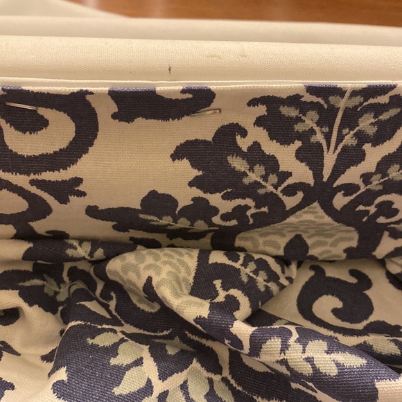 Custom Window Valance - Picture 12 of 16